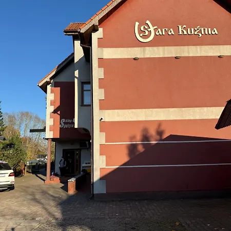 Hotel Stara Kuznia Goscinne Trzesacz