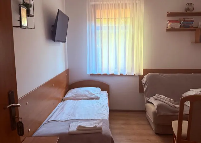 Hotel Stara Kuznia Goscinne *